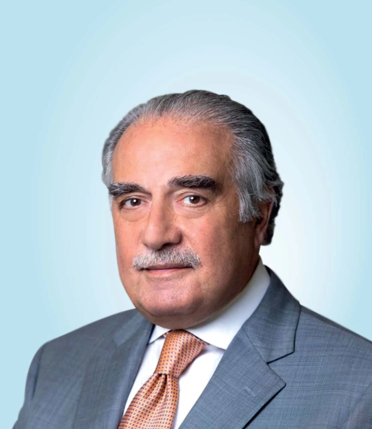 الدكتور كامل أبو ظهر