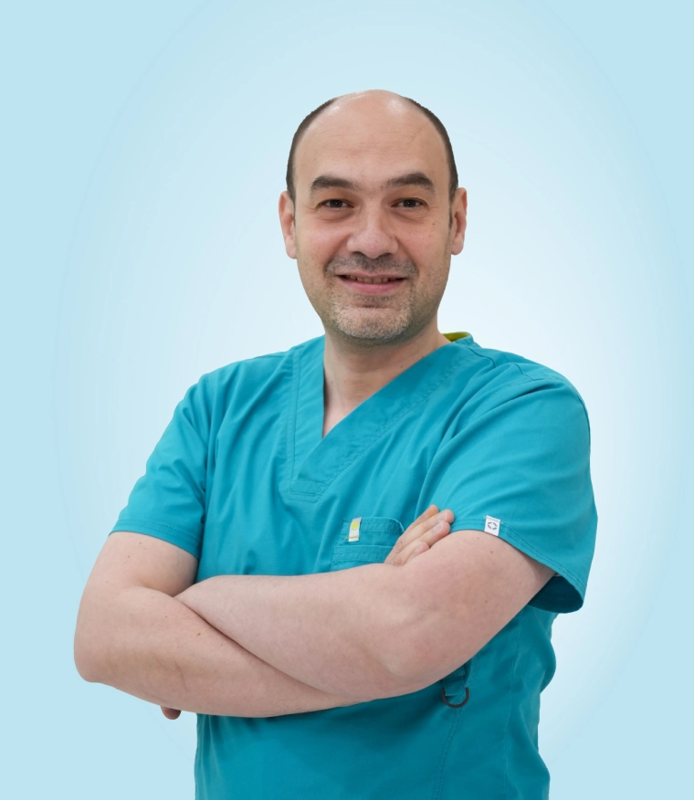 الدكتور أمير نشاوي
